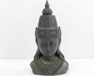 Dekorativní šedá soška Kare Design Asia