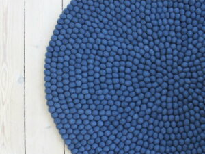 Modrý kuličkový vlněný koberec Wooldot Ball Rugs