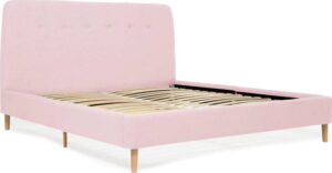 Pudrově růžová dvoulůžková postel s dřevěnými nohami Vivonita Mae