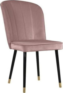 Růžová jídelní židle s detaily ve zlaté barvě JohnsonStyle Leende JohnsonStyle