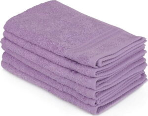 Sada 6 fialových ručníků do koupelny
