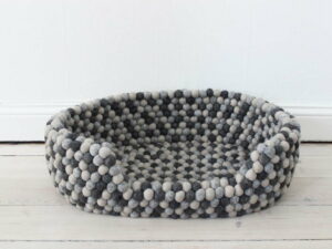 Tmavě šedý kuličkový vlněný pelíšek pro domácí zvířata Wooldot Ball Pet Basket