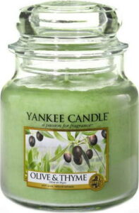 Vonná svíčka Yankee Candle Olivy a Tymián