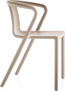 Béžová jídelní židle s područkami Magis Air Magis