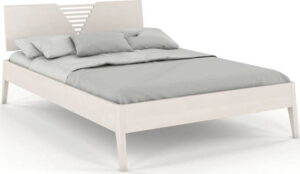 Bílá dvoulůžková postel z bukového dřeva Skandica Visby Wolomin