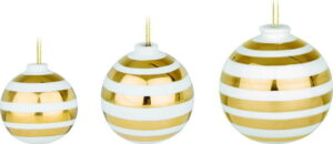 Sada 3 bílých keramických vánočních ozdob na stromeček s detaily ve zlaté barvě Kähler Design Omaggio Kähler Design