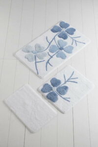 Sada 3 modro-bílých předložek do koupelny Flowers Chilai Home by Alessia