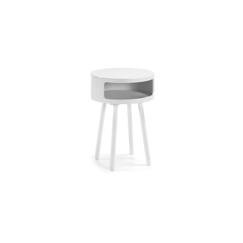 Bílý odkládací stolek s úložným prostorem La Forma Bruk Kave Home