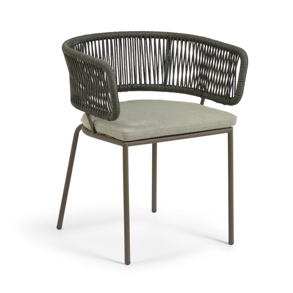 Zahradní židle s ocelovou konstrukcí a zeleným výpletem La Forma Nadin Kave Home