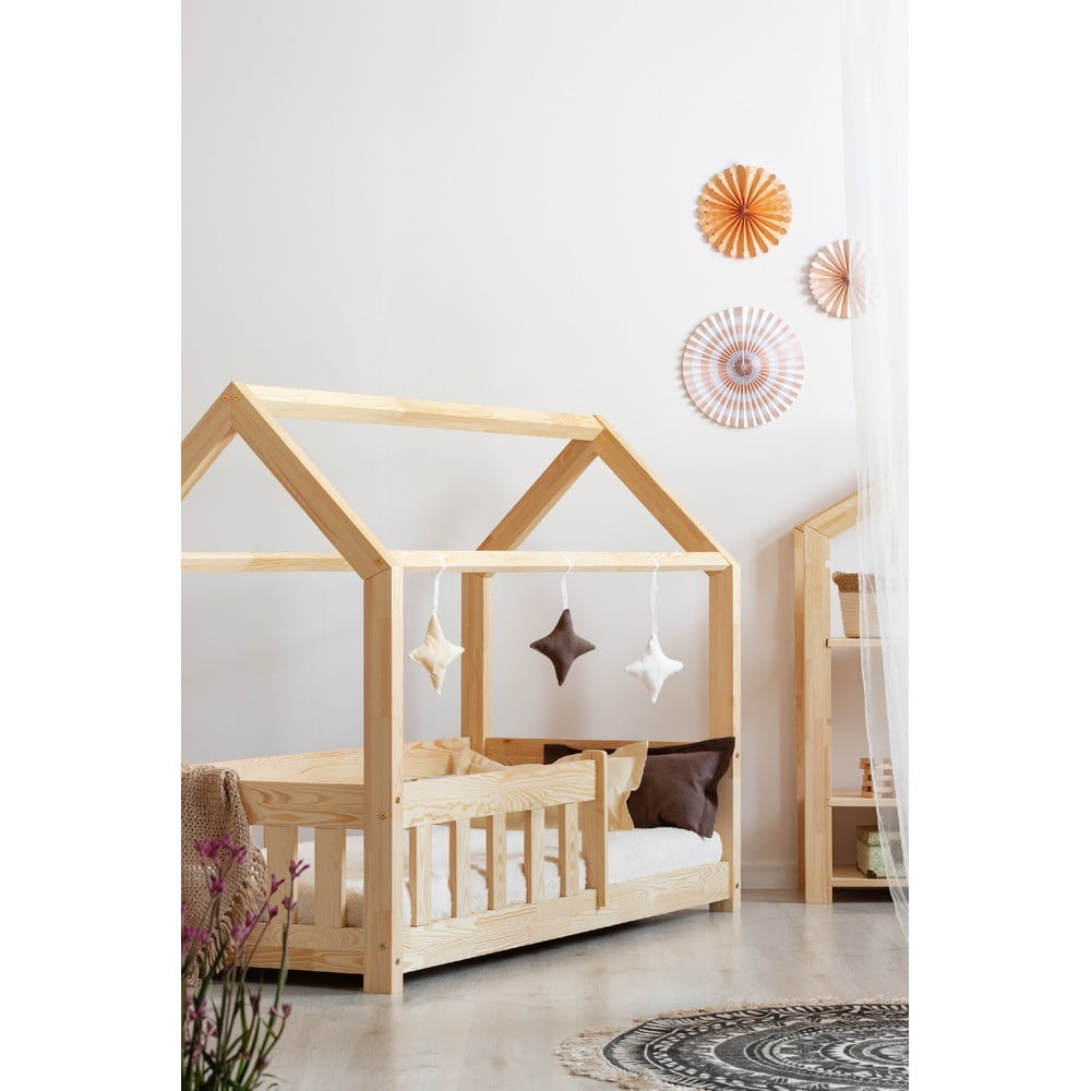 Domečková dětská postel z borovicového dřeva 90x200 cm Mila MBP - Adeko Adeko