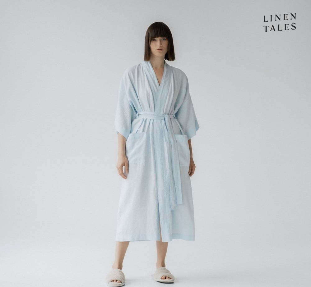 Světle modrý lněný župan velikost L/XL Summer – Linen Tales Linen Tales