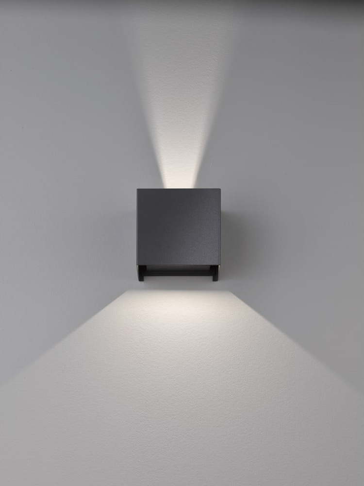 Černé LED nástěnné svítidlo – Fischer & Honsel Fischer & Honsel
