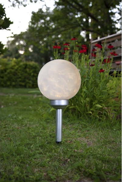 Venkovní kulaté solární LED svítidlo Star Trading Luna