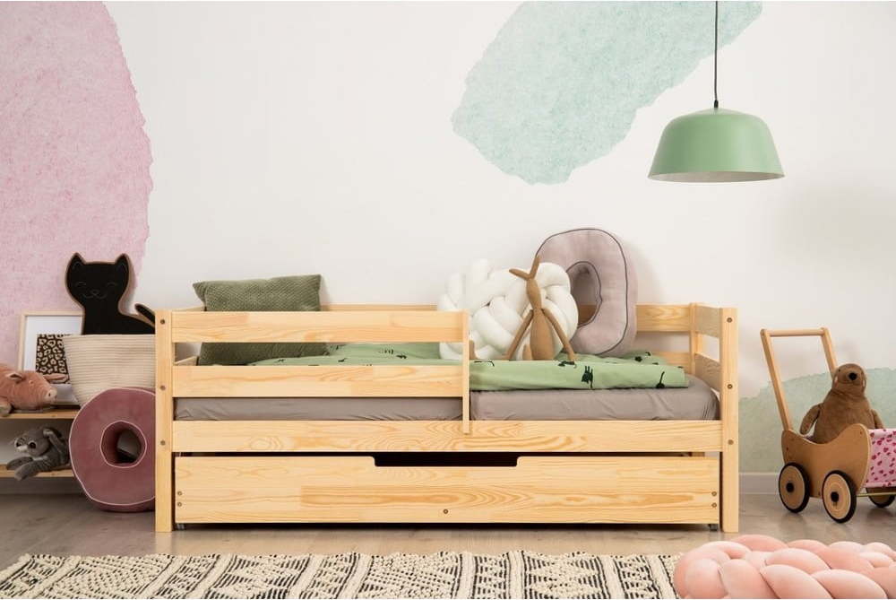 Dětská postel z borovicového dřeva s úložným prostorem v přírodní barvě 180x190 cm Mila CPD – Adeko Adeko